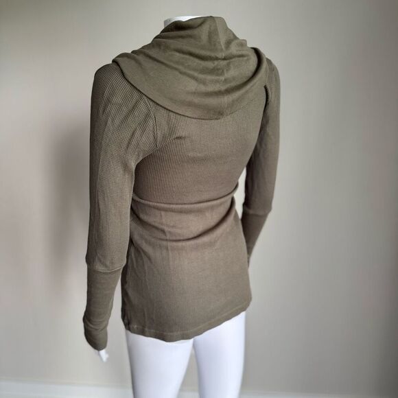 Splendid Cowl Neck Waffle Knit Top Olive Green Size S - Picture 3 of 6